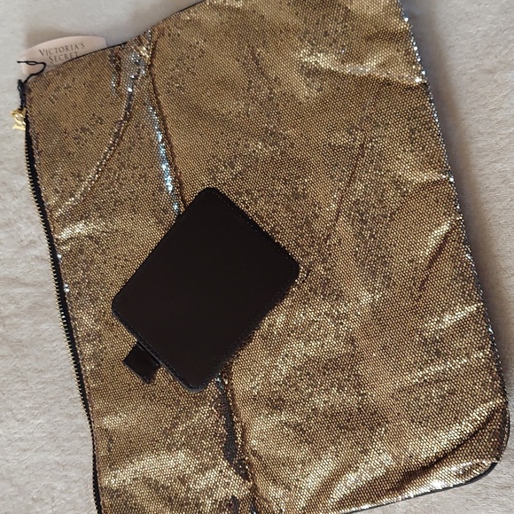 Victoria's Secret Gold Sparkly Fold Over Clutch Accessory Bag - Picture 7 of 8